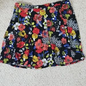 Susan Graver Knit Skort Size L